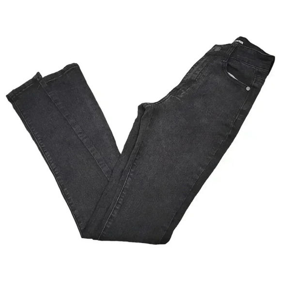 Fashion Nova High Waisted Black Wash Skinny Jeans Stretchy Sexy Denim Size 0 - Picture 2 of 9